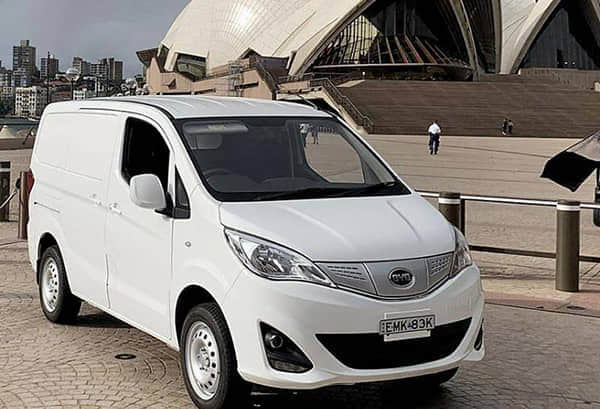 中国人保携手四平市凯安迪汽车购车团购会