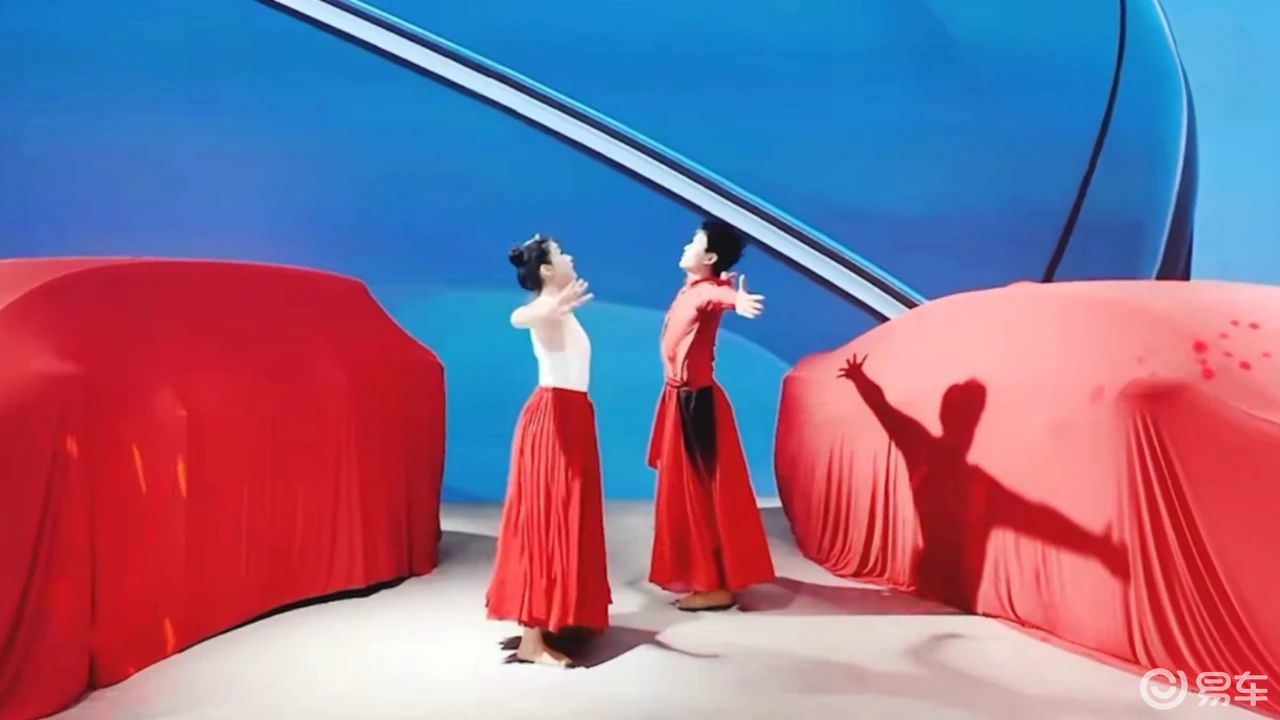 2025款红旗H5 PHEV与天工06天津车展震撼上市