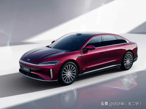 奇瑞A9L预售破五万,续航超两千米,国产混动能打吗?