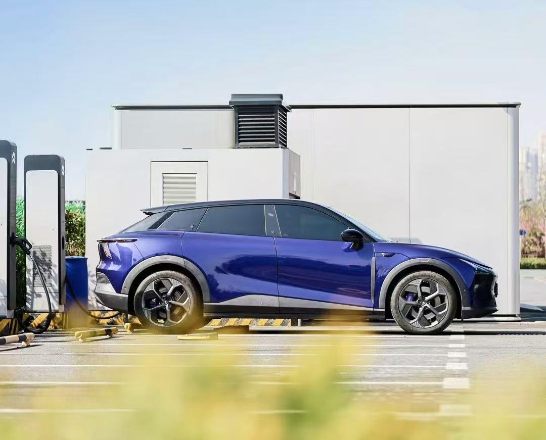 电动汽车将成为赚钱工具?汽车圈内卷态势下,欧阳明高指出这一价值洼地