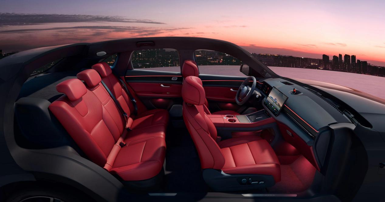 解锁生活美学问界新M5 Ultra重新定义都市智能SUV