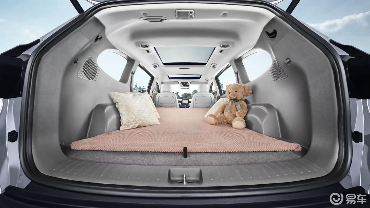 能玩能装又省钱,家用圣体库斯途14万让SUV丧失存在感