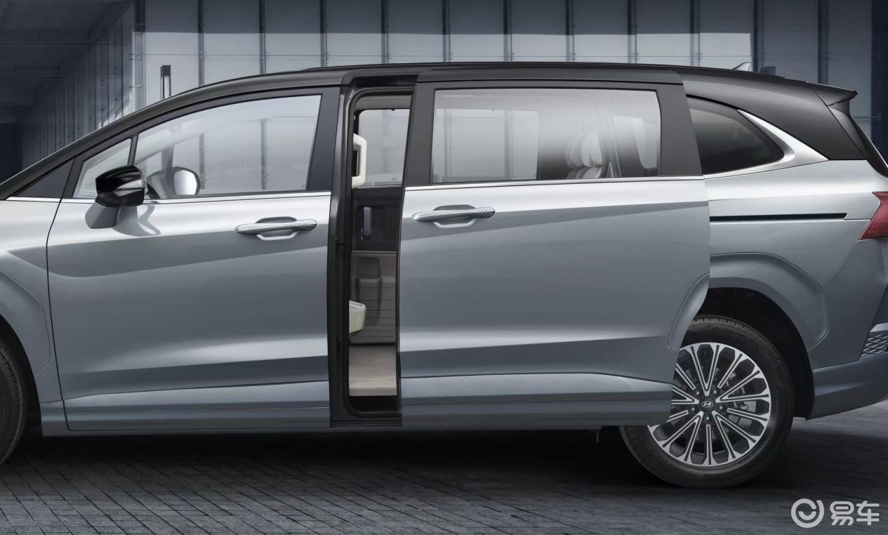 能玩能装又省钱,家用圣体库斯途14万让SUV丧失存在感