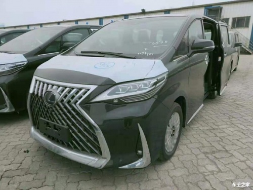 成都平行进口雷克萨斯LM欧版售价125万起 欢迎到店试驾