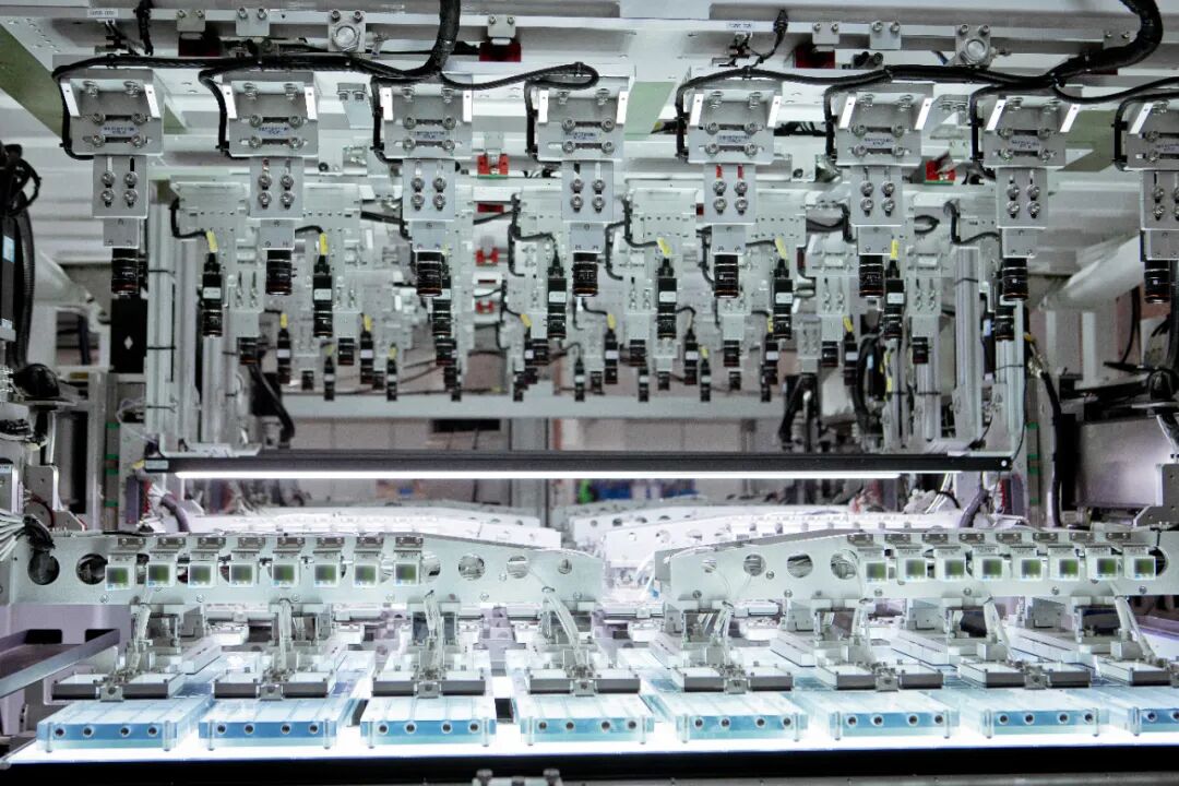 锂电出口管制,中国在下一盘什么棋?