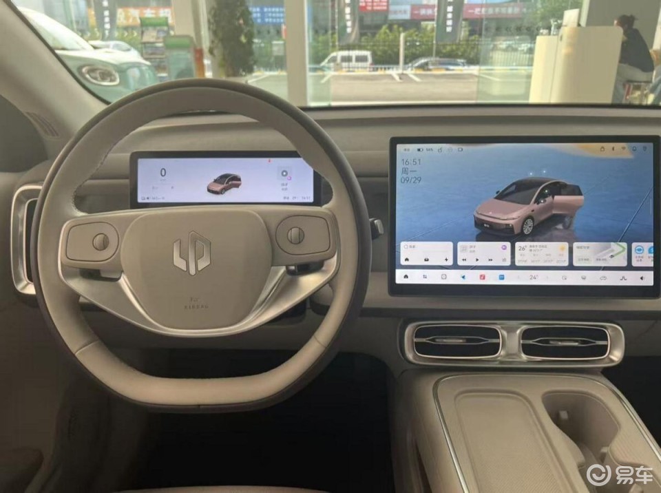 零跑B10对比深蓝S05,你还纠结吗?