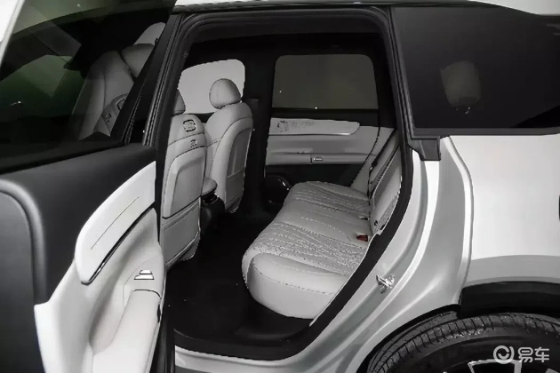 启源Q07激光版VS海狮06 DM-i,谁更胜一筹