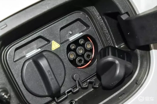 启源Q07激光版VS海狮06 DM-i,谁更胜一筹