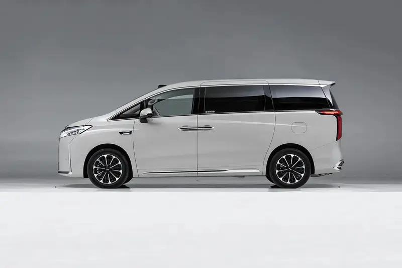 魏牌高山7开启首批车主交付 售28.58万元