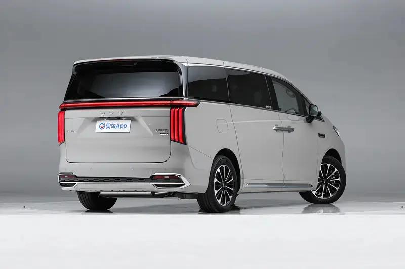 魏牌高山7开启首批车主交付 售28.58万元