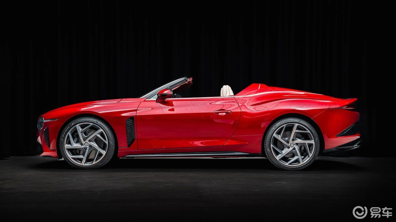 12人的顶级梦境?2021款宾利Bacalar赔惨了!