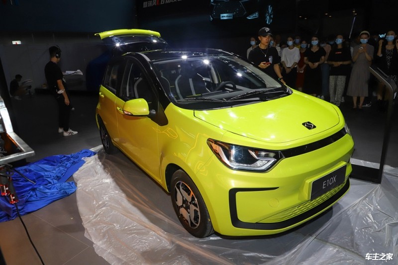 花仙子 全部在售 2023款 2022款 2021款成都花仙子售价5.99万起 暂无优惠