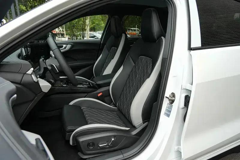 一汽-大众第3000万辆整车正式下线 里程碑时刻