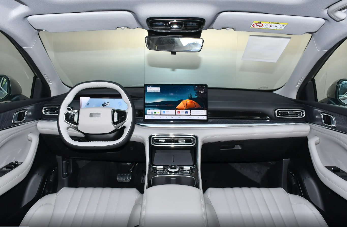 十万出头的家用车怎么选?看过秦PLUS,银河星耀6也不差