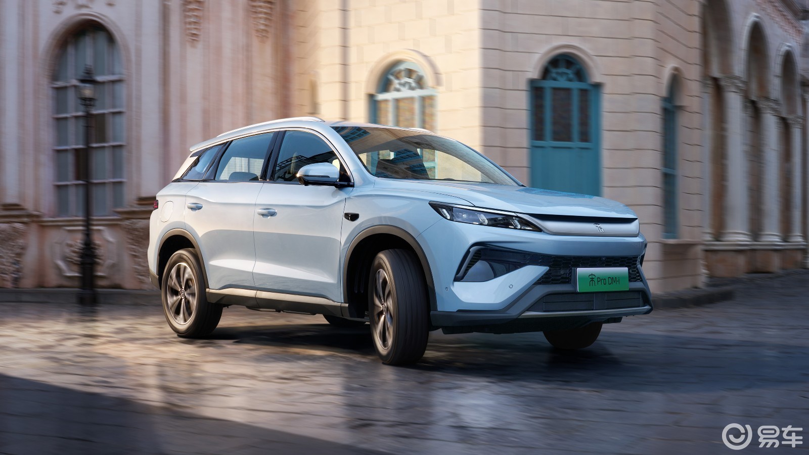 26款比亚迪大小宋上市,限时9.98万/13.98万起