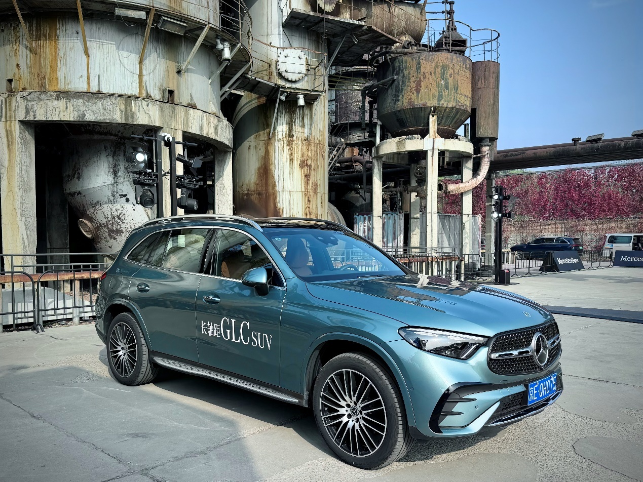 豪华全场景出行利器，试驾奔驰GLC L SUV有感