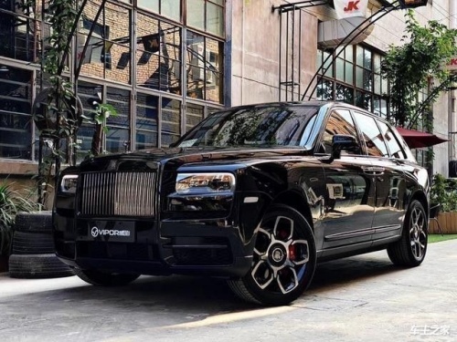 现购库里南让利促销中 购车让利150万元