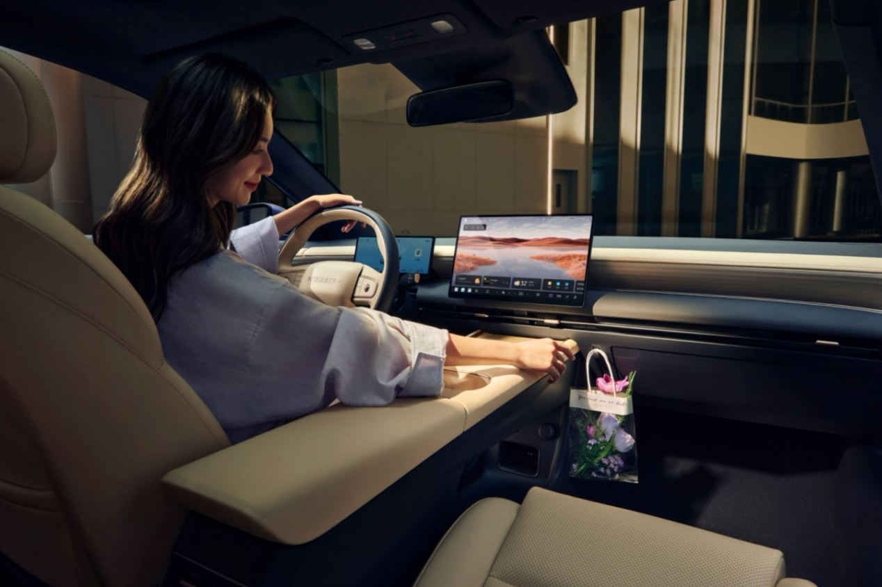 东风日产N6,蹭上了“大哥”N7的流量