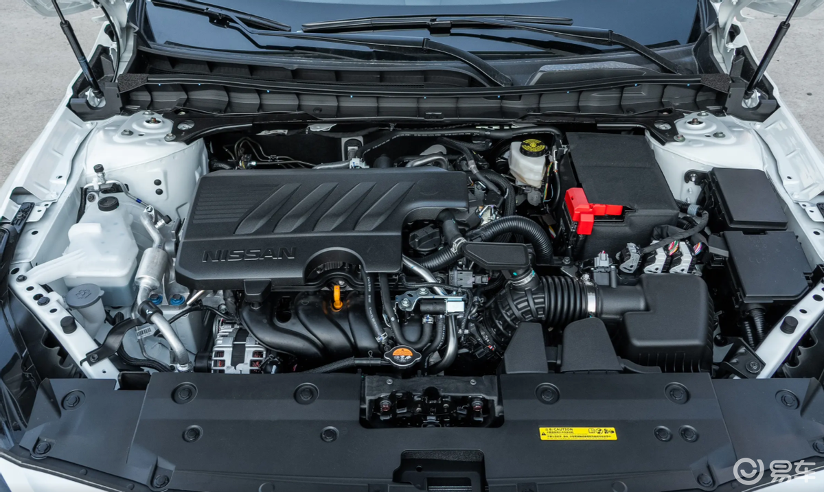 新款日产天籁对比丰田凯美瑞,优势是因为含“华”量更高?