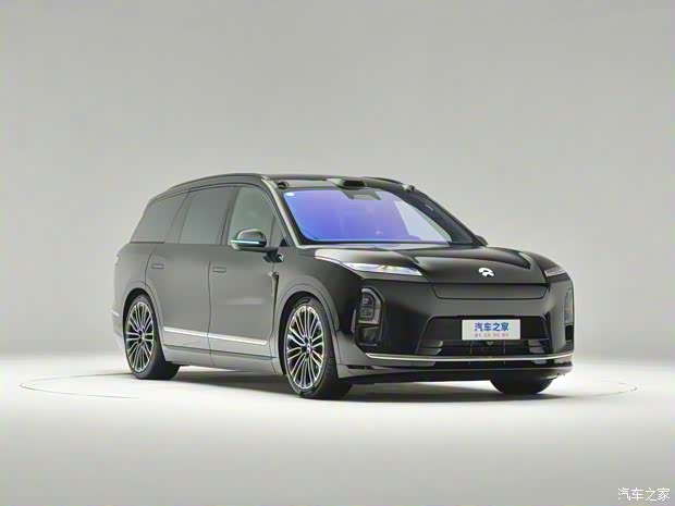 交付8.7万台/营收217.9亿元 均创新高!蔚来发布2025年三季度财报