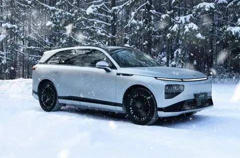 G6、G9同天上新，小鹏终于不讲情怀了：这次更像是在教你怎么选车