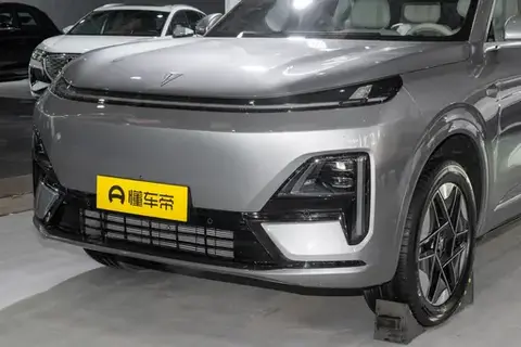 深蓝S09限时降价，叫板问界M7，搭载1.5T增程式系统